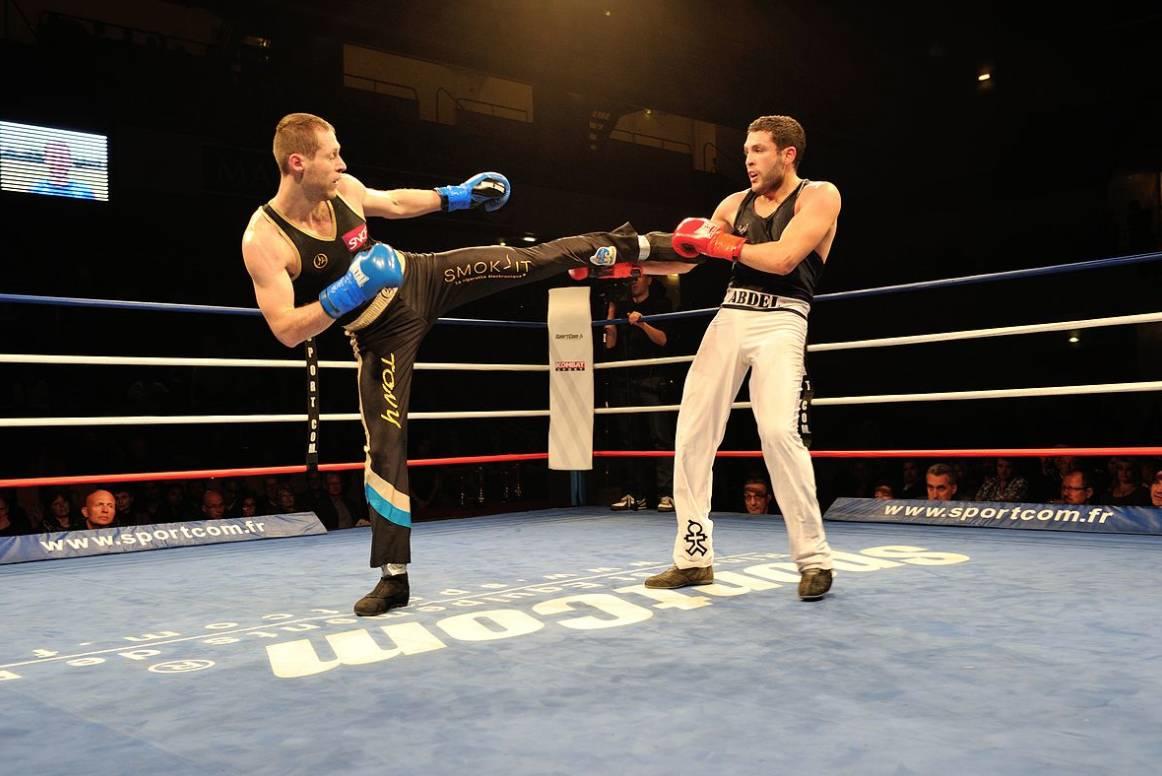 Savate Boxe Française Qu'estce que c'est ? Superprof