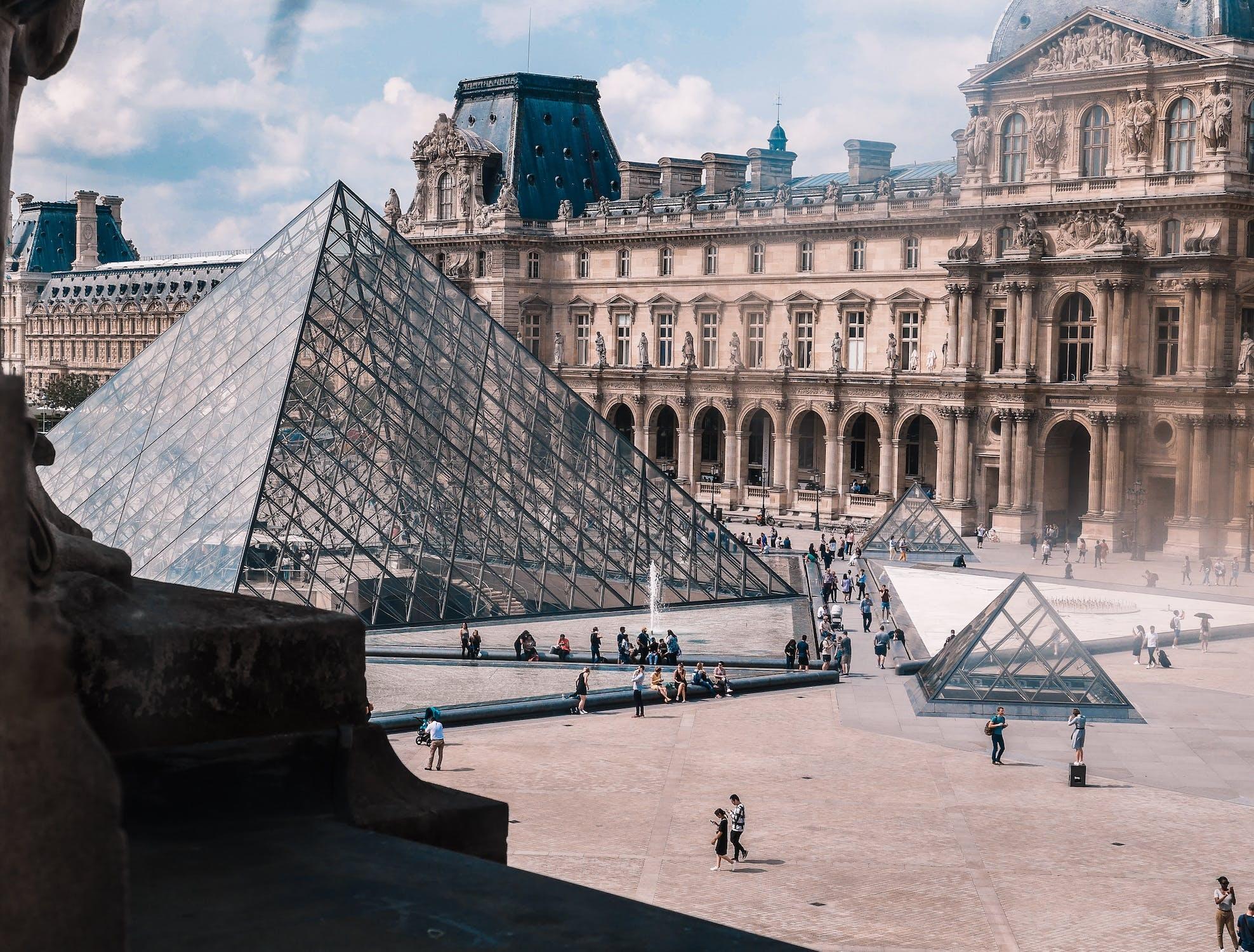 Devoir Maison Maths 3eme Pyramide Du Louvre | Ventana Blog