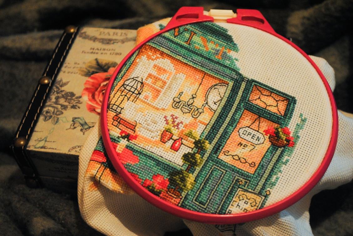 Broderie Point De Croix Terminée – Fait Main, Unique Et Prête à Encadrer