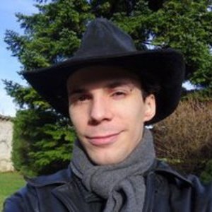 Alex - Prof d'initiation informatique - Châtillon