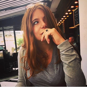 Ella - Prof de maths - Paris
