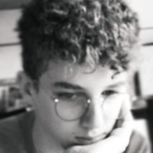 Lou - Prof de batterie - Paris 4e