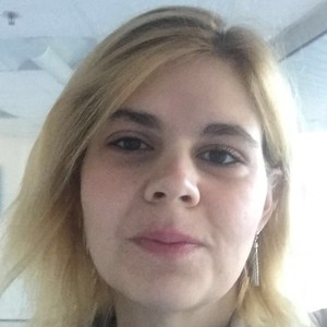 Elodie - Prof d'aide aux devoirs - Montbéliard
