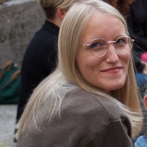 Astrid - Prof de français - Sury