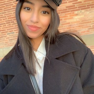 Sabrine - Prof d'aide aux devoirs - Grenoble