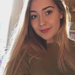 Elisa - Prof de français - Orléans