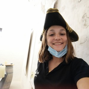 Louna - Prof d'anglais - Saint-Laurent-de-la-Prée