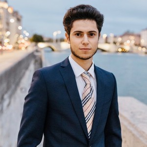 Maxime - Prof de maths - Paris 15e