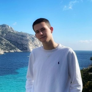 Axel - Prof de maths - Lyon