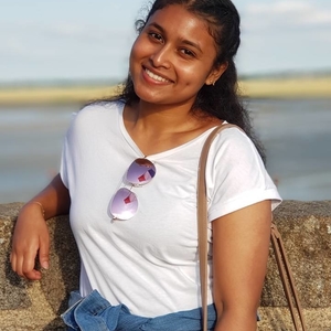 Jennifer - Prof de maths - Ézanville