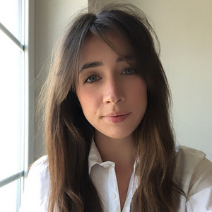 Joanna - Prof de droit constitutionnel - Lyon