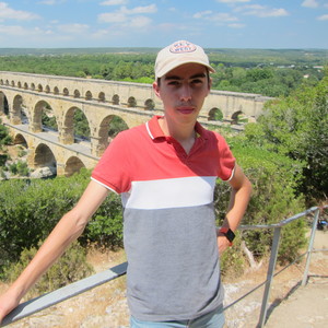 Antoine - Prof de physique - chimie - Montigny-le-Bretonneux
