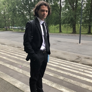 Louis - Prof de maths - Lille