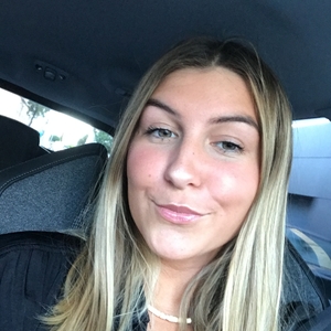 Louise - Prof d'anglais - Lorient
