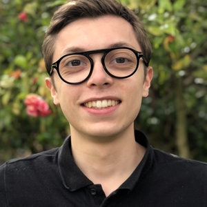 Romain - Prof de droit civil - Cergy