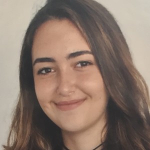 Alia - Prof d'anglais - Paris