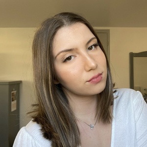 Ines - Prof d'histoire - Torcy