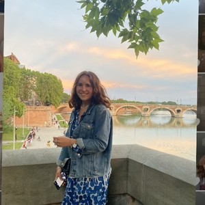 Charlotte - Prof de maths - Toulouse