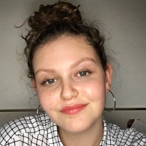 Claire - Prof d'aide aux devoirs - Maubeuge