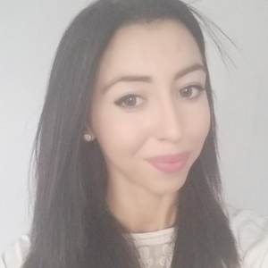 Lina - Prof de maths - Saint-Étienne