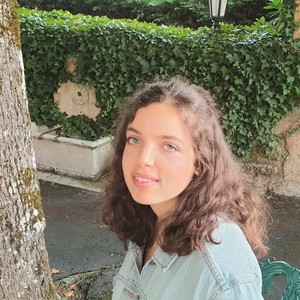 Kenza - Prof d'aide aux devoirs - Châtenay-Malabry