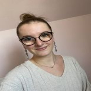 Camille - Prof d'aide aux devoirs - Verton