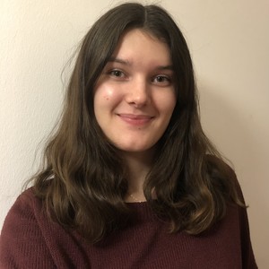 Léa - Prof de maths - Laudun-l'Ardoise