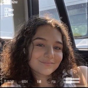 Lucy - Prof de français - Montpellier
