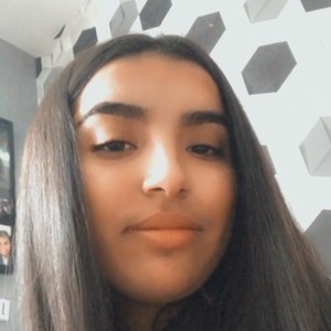 Nour - Prof de maths - Saint-Chamond