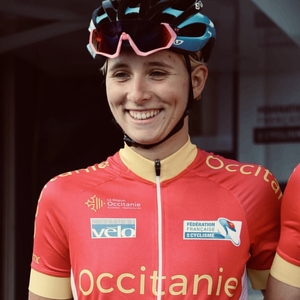 Clara - Prof de cyclisme - Fuveau