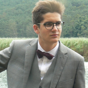 Louis - Prof de maths - Évry-Courcouronnes