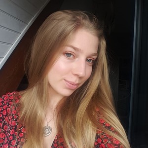 Léa - Prof de français - Paris