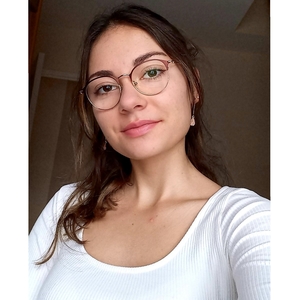 Lea - Prof de maths - Tours