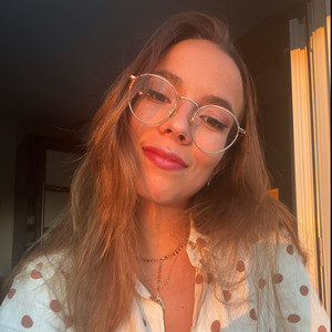 Ines - Prof d'anglais - Bordeaux