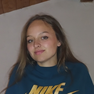 Eloïse - Prof de droit des affaires - Grenoble