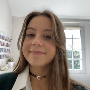 Anaëlle - Prof d'anglais - Ascain