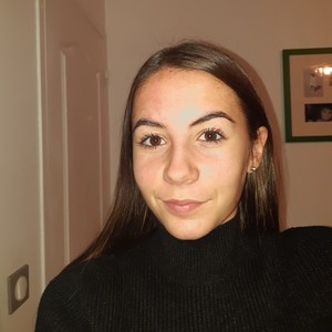 Anna - Prof de maths - Saint-Étienne