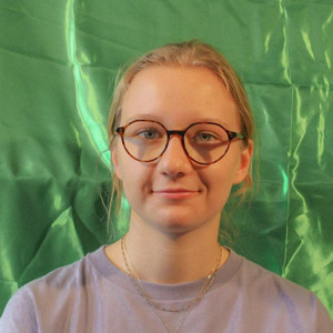 Flora - Prof d'aide aux devoirs - Rouen