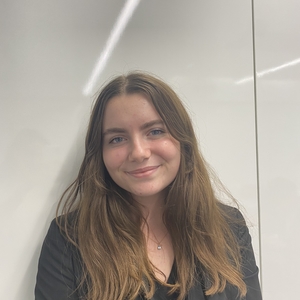 Lola - Prof de maths - Lille