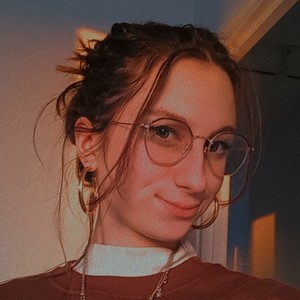 Elodie - Prof d'aide aux devoirs - Damgan