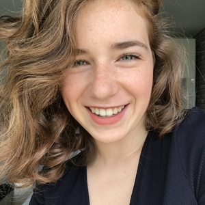 Julie - Prof d'aide aux devoirs - Paris