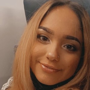 Naomi - Prof d'aide aux devoirs - Nyon