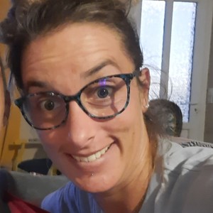Angelique - Prof de soutien pour élèves avec autisme - Thouars