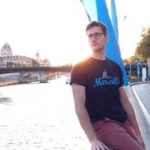 Julien - Prof de maths - Paris