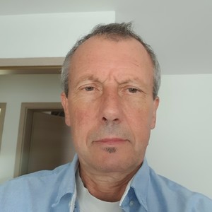 Henri - Prof de français - Daverdisse