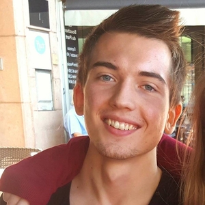 Rémy - Prof d'initiation informatique - Cannes