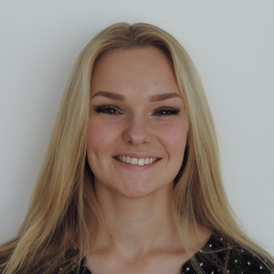 Alysée - Prof d'initiation informatique - Saint-Nazaire-les-Eymes