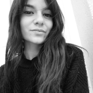 Angela - Prof d'aide aux devoirs - Bordeaux