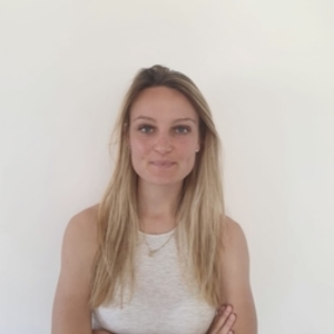 Coline - Prof d'aide aux devoirs - Jacob-Bellecombette
