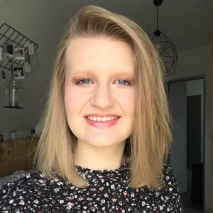 Coline - Prof de maths - Saint-Sauveur